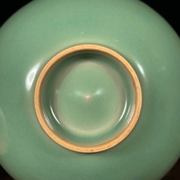 Song Dynasty Longquan Kiln plum green glaze sunflower-shaped bowl - Image 8