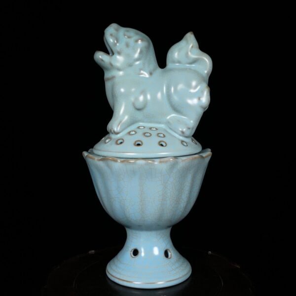 Song Ru Kiln mythical beast incense burner - Image 2