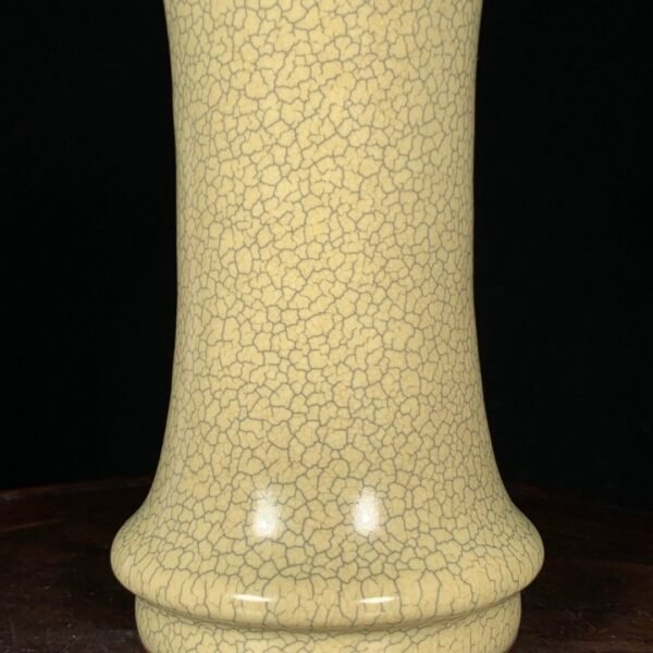 Song Dynasty Geyao Flower Vase - Image 4