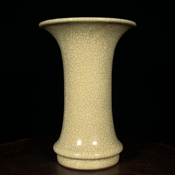 Song Dynasty Geyao Flower Vase - Image 2