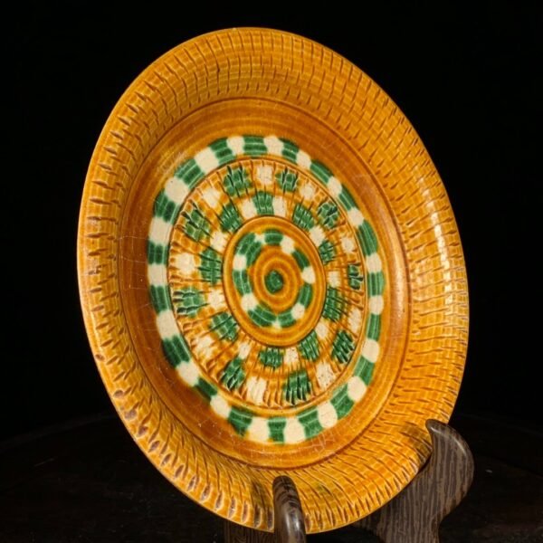 Three-color knife pattern folded edge plate - Image 7