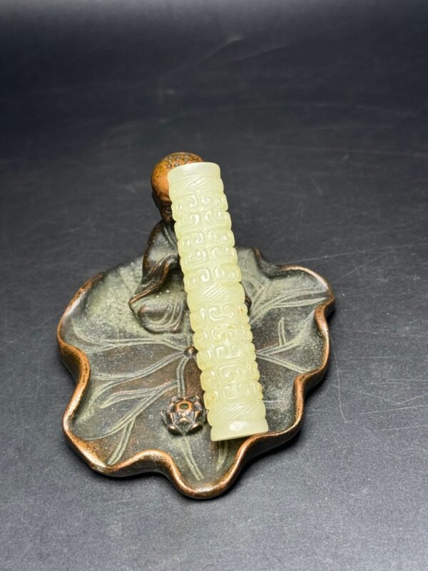 Hetian jade bridle, carved with Ruyi pattern, auspicious and auspicious, exquisite shape - Image 8