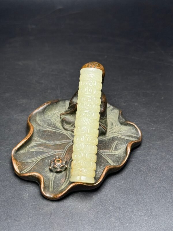 Hetian jade bridle, carved with Ruyi pattern, auspicious and auspicious, exquisite shape - Image 9