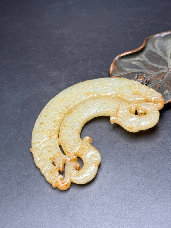 Hetian jade jade pendant, double dragons protecting the owner, auspicious, exquisite shape - Image 7
