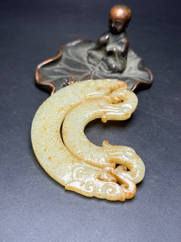 Hetian jade jade pendant, double dragons protecting the owner, auspicious, exquisite shape - Image 8