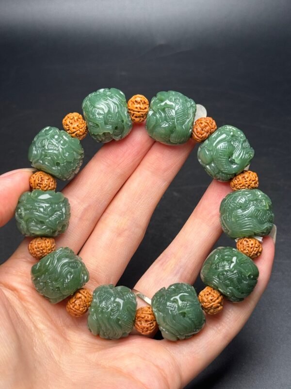 Hetian Jade Jade Bracelet, each bead is full, carved with dragon pattern, dragon - Image 2