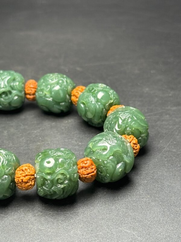 Hetian Jade Jade Bracelet, each bead is full, carved with dragon pattern, dragon - Image 5