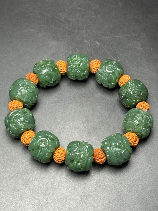 Hetian Jade Jade Bracelet, each bead is full, carved with dragon pattern, dragon - Image 7
