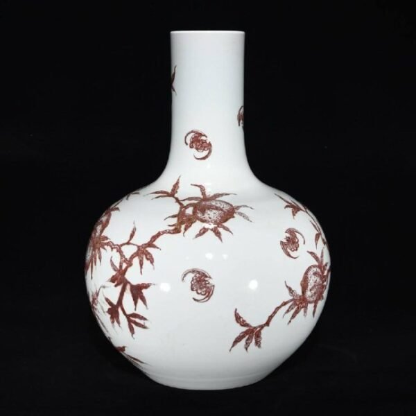 Qing Kangxi underglaze red longevity pattern celestial globe vase - Image 2