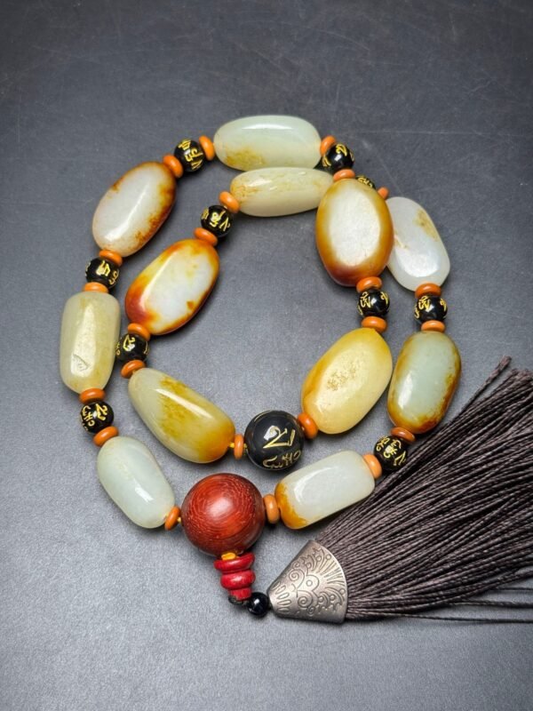 Hetian jade raw stone hand-held, 18 beads, full, warm jade, beautiful skin color - Image 7