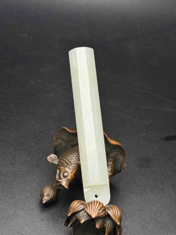 Hetian jade feather tube, exquisite shape, smooth inner wall, simple and elegant - Image 4