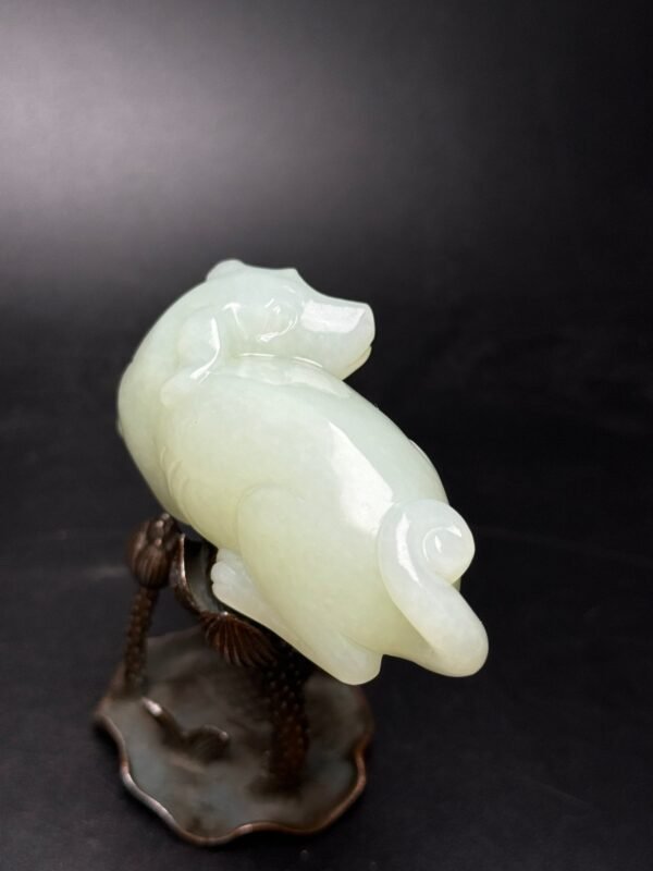 Hetian jade fortune dog hand-held ornament, which represents prosperity and wealth - Image 4