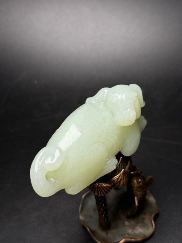 Hetian jade fortune dog hand-held ornament, which represents prosperity and wealth - Image 7