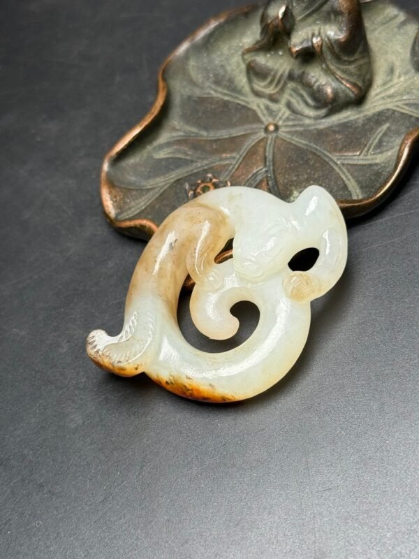 Hetian Jade Chilong Jade Pendant, Dragon Travels the World, Auspicious and Rich - Image 4