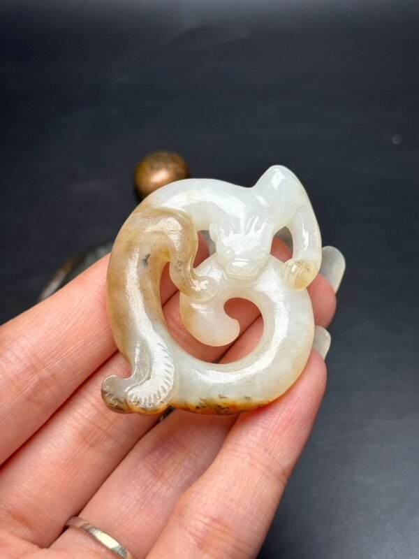 Hetian Jade Chilong Jade Pendant, Dragon Travels the World, Auspicious and Rich - Image 6