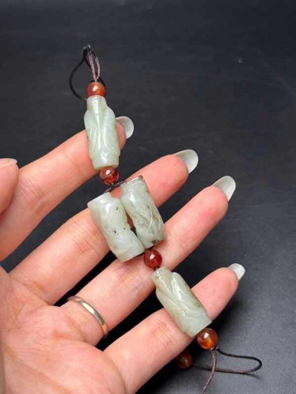 Hetian jade Weng Zhong accessories, one of the three treasures of the Han Dynasty - Image 2