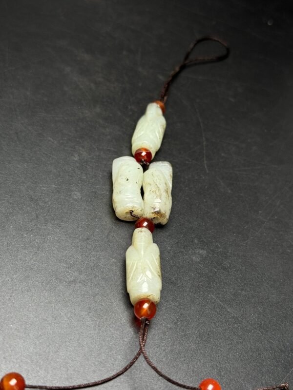 Hetian jade Weng Zhong accessories, one of the three treasures of the Han Dynasty - Image 3