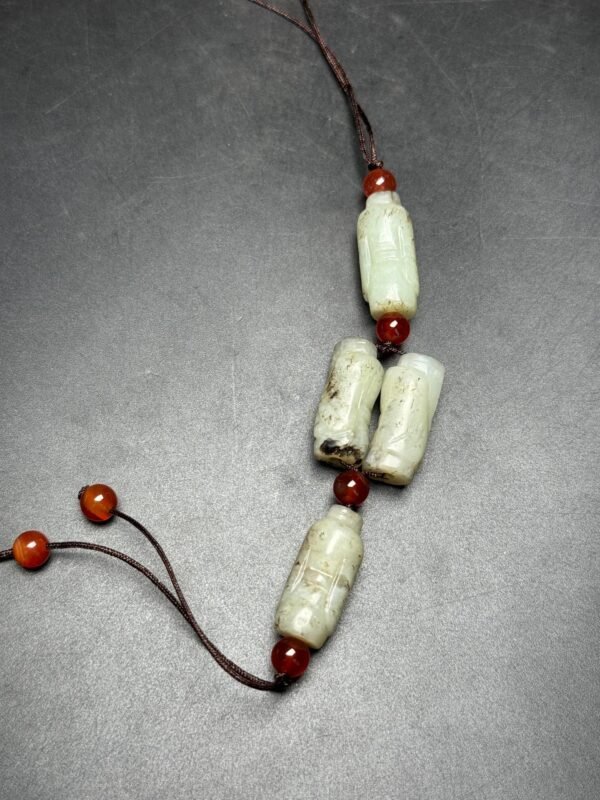 Hetian jade Weng Zhong accessories, one of the three treasures of the Han Dynasty - Image 9