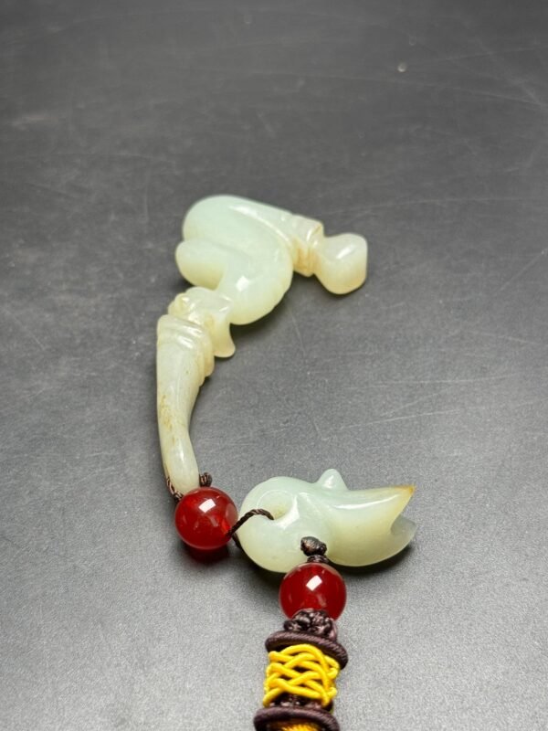 Hetian jade Han Dynasty jade nobleman, get the help of nobleman, smooth sailing - Image 3