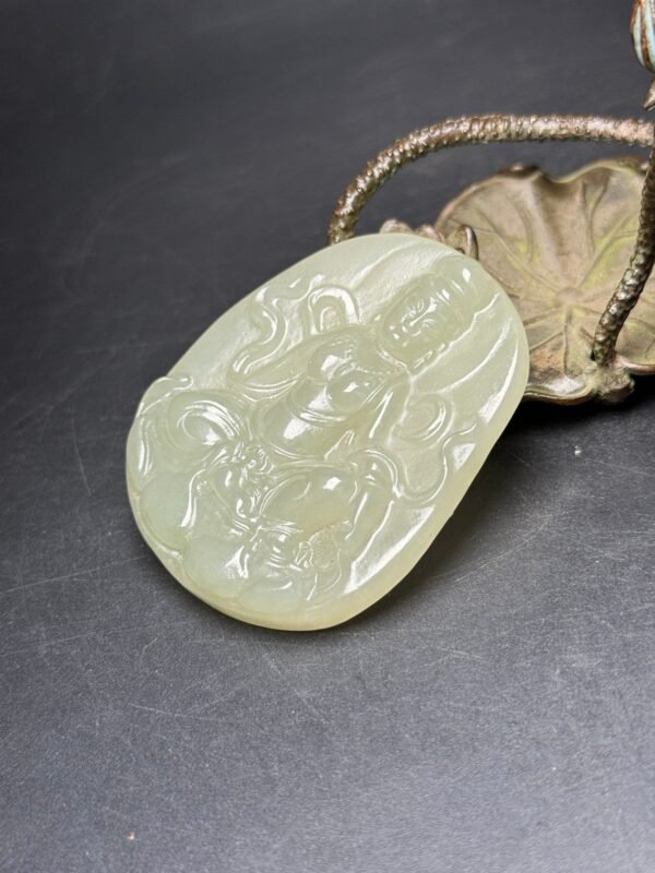 Hetian jade pendant, Guanyin, compassionate, protects peace - Image 5