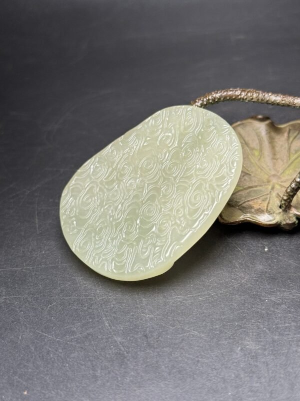 Hetian jade pendant, Guanyin, compassionate, protects peace - Image 7