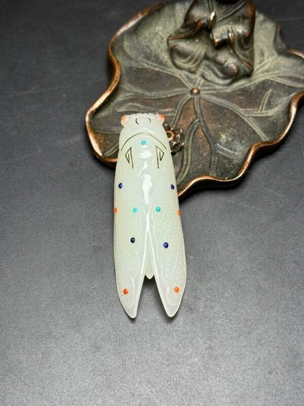 Hetian jade cicada, endless life, rich and noble, sharp knife skills, gold thread - Image 4