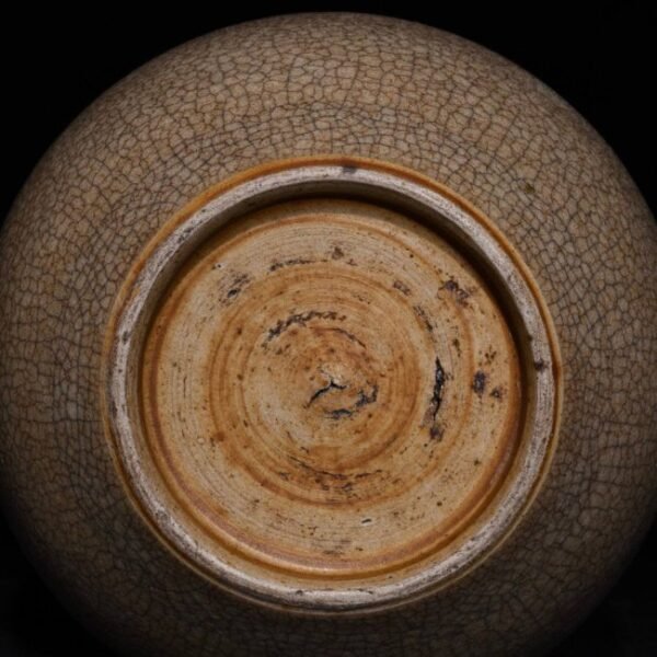 Qingge glaze garlic vase - Image 3