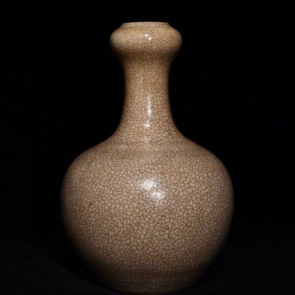 Qingge glaze garlic vase - Image 4