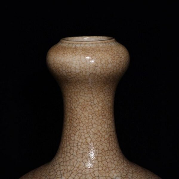 Qingge glaze garlic vase - Image 6