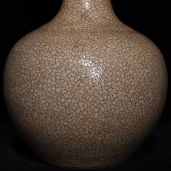 Qingge glaze garlic vase - Image 8