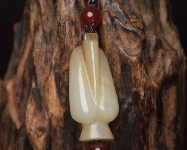 Hetian jade for promotion and wealth - Image 3