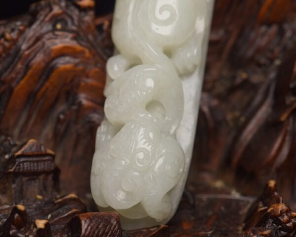 Hetian Jade Dragon Town - Image 2