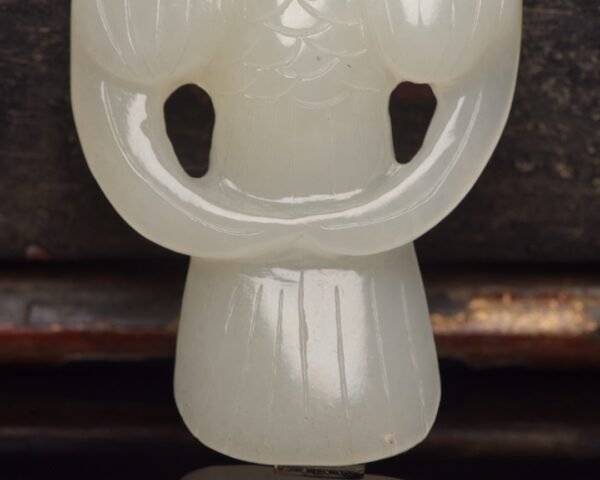 Hetian Jade Bird