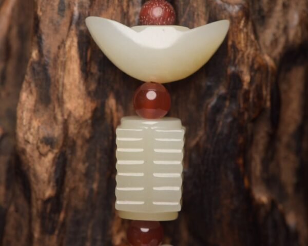 Hetian Jade Cicada Pendant - Image 7
