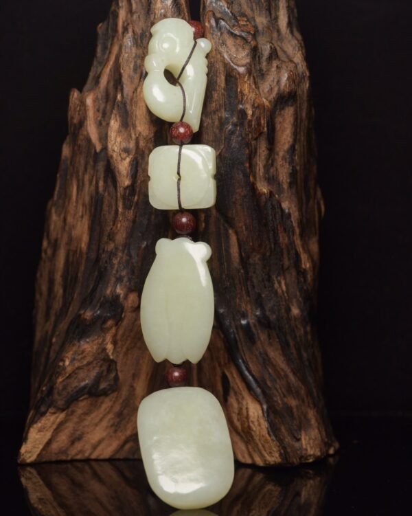 Hetian jade pendant - Image 3