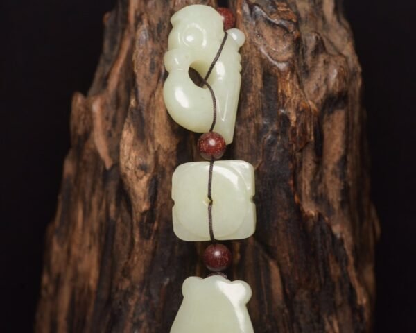 Hetian jade pendant - Image 5