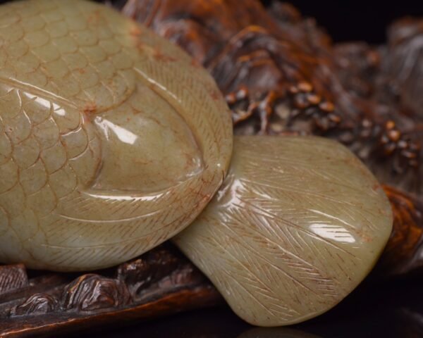 Hetian Jade Bird - Image 9