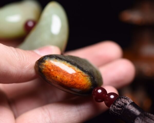 Hetian Jade Yuanbao String - Image 5
