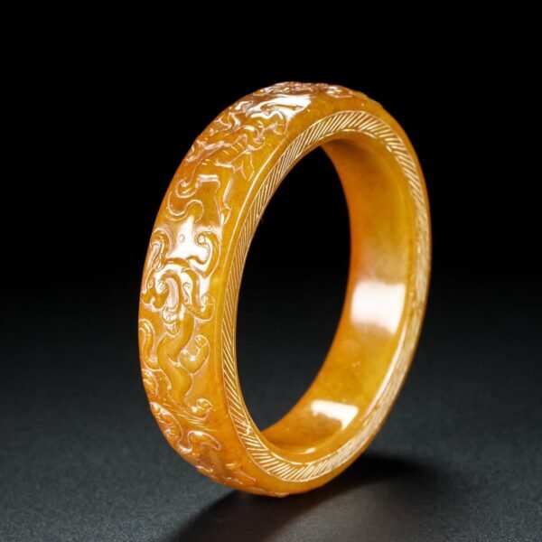 Hetian jade bracelet, fine carving - Image 4