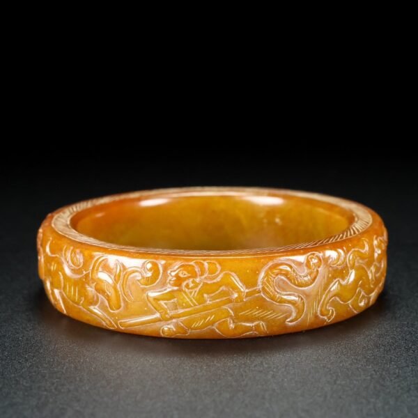 Hetian jade bracelet, fine carving - Image 7
