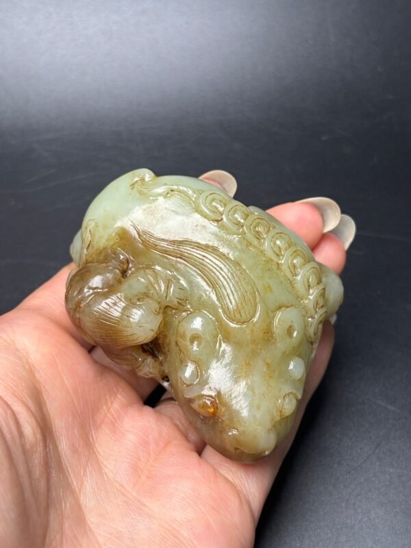 Exquisite Hetian jade hand-held ornaments - Image 5