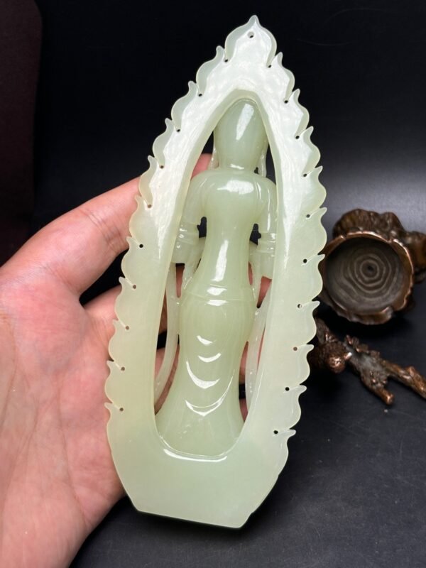 Exquisite Hetian jade old yellow jade Guanyin Bodhisattva