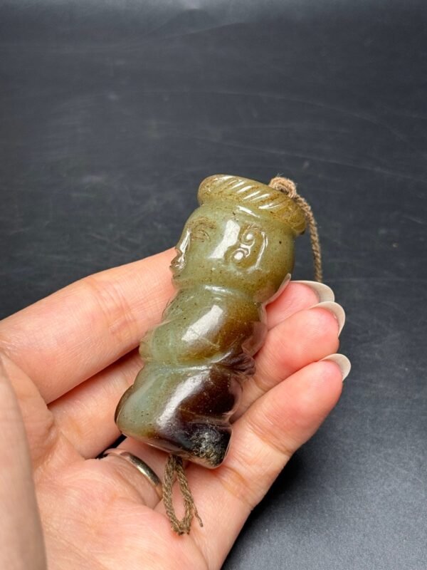 Exquisite Hetian jade nobleman