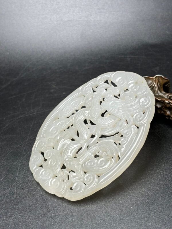 Exquisite Hetian jade Liaojin jade dragon pendant - Image 4