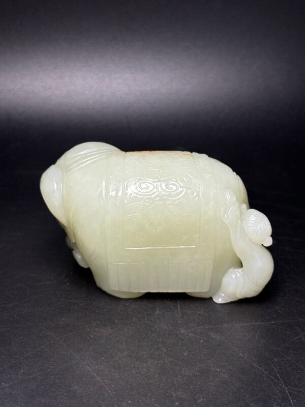 Exquisite Hetian jade elephant - Image 5