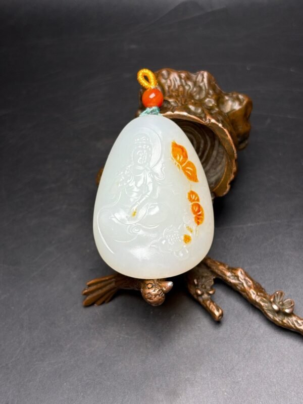Exquisite Hetian jade Guanyin - Image 4
