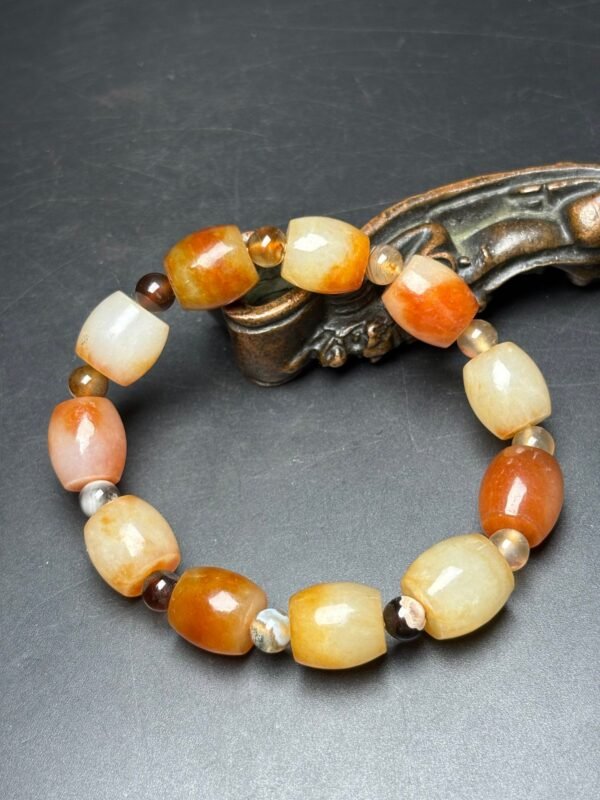Exquisite Hetian jade small tube beads - Image 9