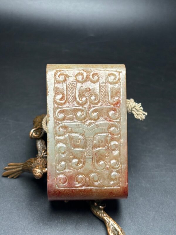 Exquisite Hetian jade belt buckle with gluttonous pattern - Image 6