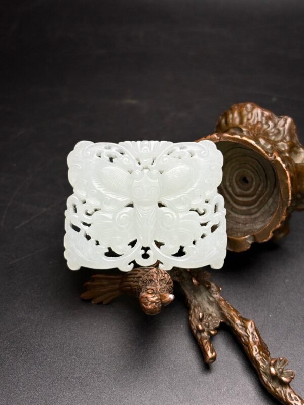 Exquisite Hetian Jade Butterfly - Image 2