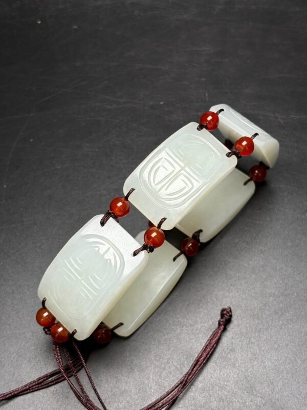 Exquisite Hetian jade bracelet - Image 7